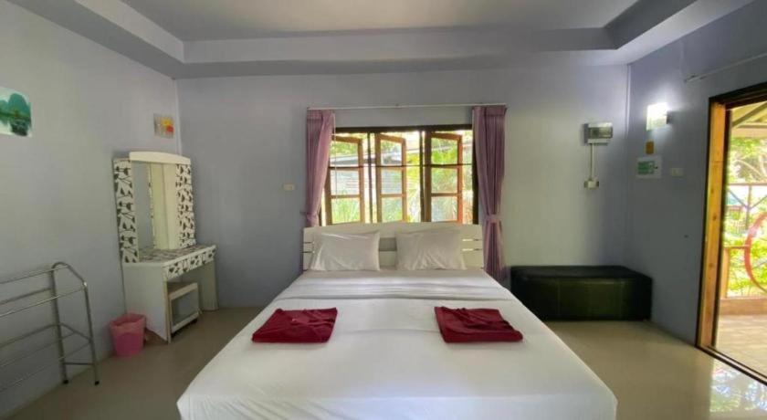 Oyo 966 Boss Khaoyai Hotel Ban Bung Toei Exterior photo